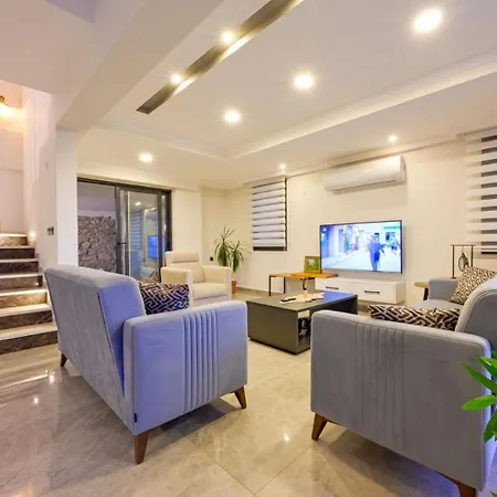 Villa Luxury-holiday For 6 People With Turkish Bath & Sauna In Oeluedeniz