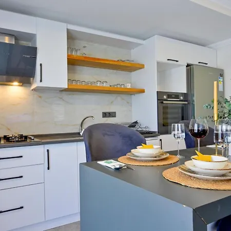 Luxury-holiday For 6 People With Turkish Bath & Sauna In Oeluedeniz Villa *