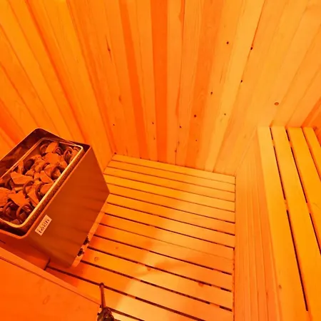 Villa Luxury-holiday For 6 People With Turkish Bath & Sauna In Oeluedeniz