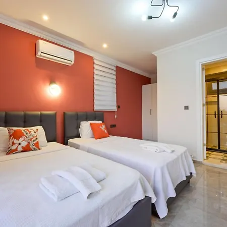 Villa Luxury-holiday For 6 People With Turkish Bath&sauna In ölüdeniz *