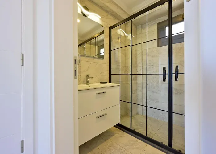 Vila Luxury-holiday For 6 People With Turkish Bath & Sauna In Oeluedeniz Fethiye