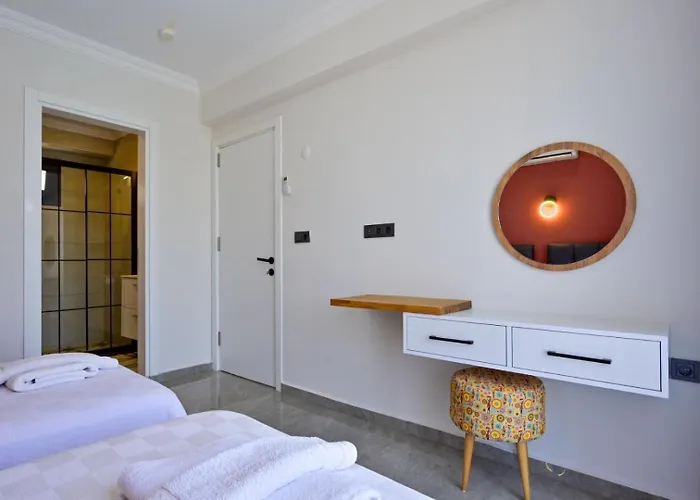 Luxury-holiday For 6 People With Turkish Bath & Sauna In Oeluedeniz Villa